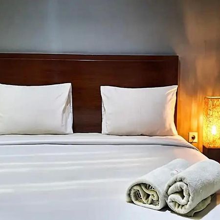 ג'קרטה N1 Hotel Tanah Abang מראה חיצוני תמונה