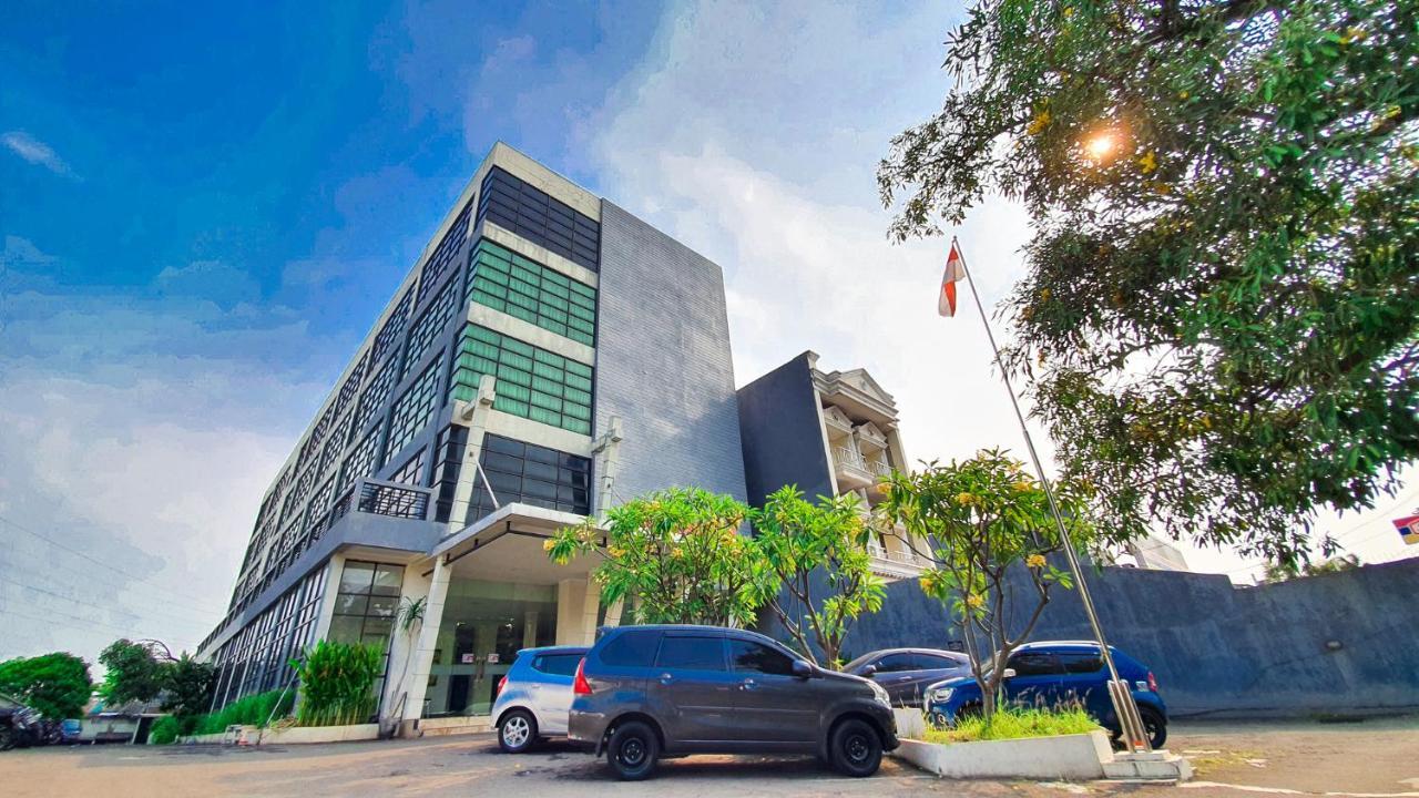 ג'קרטה N1 Hotel Tanah Abang מראה חיצוני תמונה
