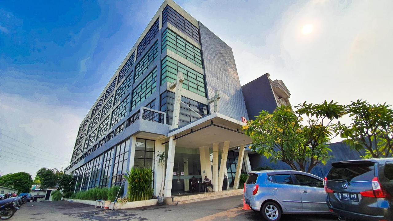 ג'קרטה N1 Hotel Tanah Abang מראה חיצוני תמונה